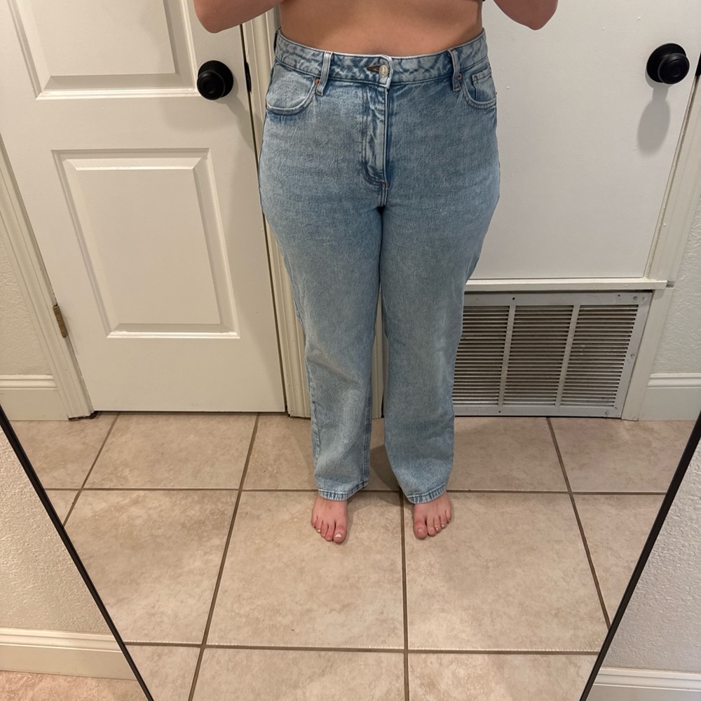 Forever 21 Light Blue Straight Leg Jeans